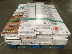 Pallet of Mixed Flooring  Customer Returns See Pictures
