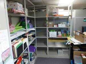 lot 38 image: Library Corner Pallet RackingShelf Units