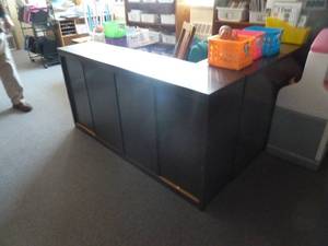 lot 44 image: Room 139 Brown Storage Cabinets x 3