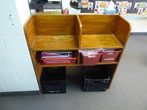 lot 55 image: Room 164 Pine Shelf Unit
