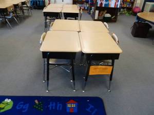 lot 80 image: Room 160 Student Desks x 4