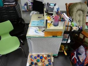 lot 151 image: Room 170 Teachers Desk Steel Computer Desk