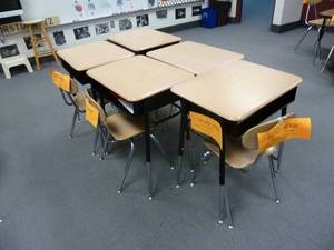 lot 188 image: Room 184 Student Desks x 5