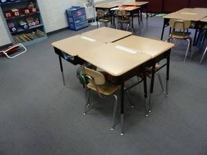lot 153 image: Room 170 Student Desks x 4