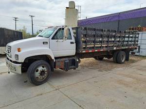 lot 3 image: 1998 Chevrolet C6500 2-Door Flat Bed Stake Truck