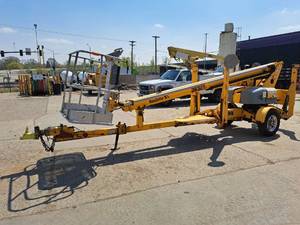 lot 1A image: 2014 Haulotte Towable Bucket Lift 3632T