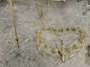 Heart-Shape Candleabra with Stand