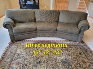 Flexsteel Contemporary Down 3 Cushion Curved Sofa