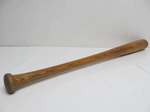 lot 37 image: Nice Vintage 1950s-60s FRANK ROBINSON Model H&ampB Louisville Wood Baseball Bat