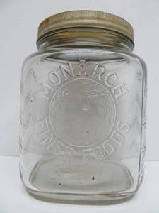 lot 48 image: Old Vintage 1940s era Embossed Glass MONARCH Coffee Advertising Jar 