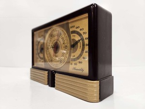 lot 89 image: Very Nice Mid Century Desk BarometerThermometer