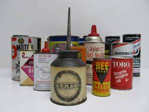 lot 156 image: Lot of Vintage Advertising Oil Cans etc