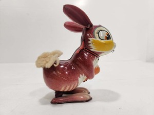 lot 266 image: Vintage 1960s Tin Litho LINEMAR Hopping Rabbit Toy