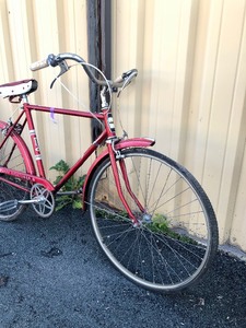 lot 163 image: Vintage HUFFY Sportsman Mens Bicycle