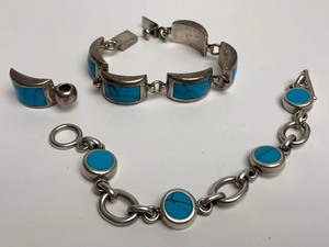 lot 263 image: Group of Sterling Silver & Turquoise Southwestern Jewelry