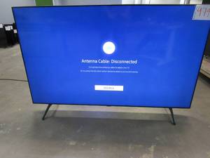 lot 974 image: 70 Class TU7000 Crystal UHD 4K Smart TV UN70TU7000BXZA (SPOTS ON SCEEN)