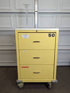 lot 19 image: Metal Restock Cart - Some Gowns in Drawer