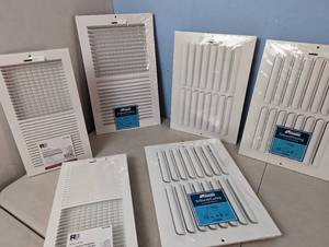 lot 196 image: Multiple HVAC Vents - See Pictures