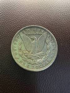 1900 MORGAN SILVER DOLLAR