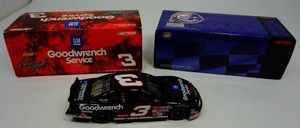 lot 14 image: 2000 Action Dale Earnhardt #3 GM Goodwrench Service Plus 124 Monte Carlo