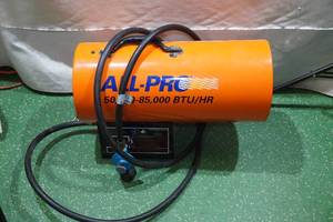 lot 25 image: All-Pro 50,000-85,000 BTU Portable Propane Torpedo Heater