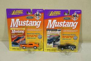 lot 33 image: 2 Johnny Lightning Die Cast Cars - Mustang Illustrated