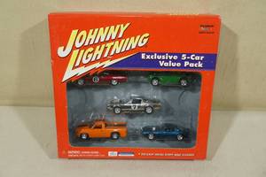 lot 36 image: Johnny Lightning Die Cast 5-Car Value Pack
