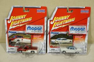 lot 41 image: 2 Johnny Lightning Die Cast Cars - Mopar or no Car