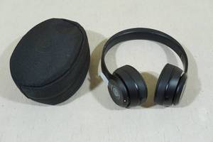 lot 93 image: Beats Solo3 Wireless On-Ear Headphones
