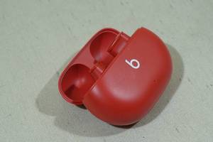 lot 111 image: Beats Studio Buds Red
