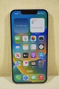 lot 121 image: Apple iPhone 13 Mini 128 GB White AT&T