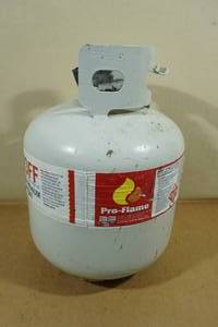 lot 185 image: Pro-Flame 20 Lb Propane Tank