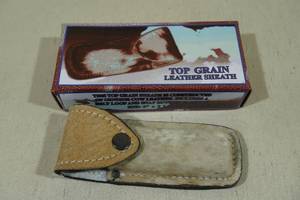 lot 212 image: Top Grain Leather Sheath Made of Genuine Cow Leather