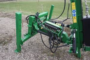 lot 29A image: 2017 WRAG Commander XL 300 RSR Post Pounder with Powerslide Headstock