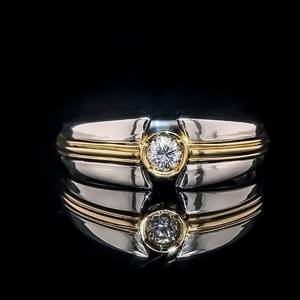Diamond Round Brilliant Cut Bezel Solitaire Ring in Platinum & 18k Yellow Gold Two-Tone $2,200 Retail
