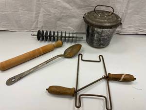 VINTAGE TIN JELLO MOLD AND MISC.