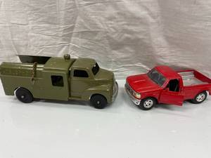 VINTAGE METAL TOY TRUCK AND ARMY TR...