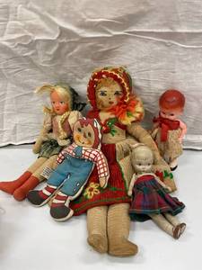 VINTAGE MISC LOT OF DOLLS...