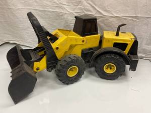 TOY LOADER, VINTAGE DOG TOY ON WHEE...