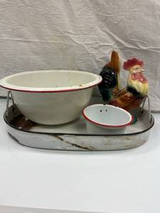 VINTAGE ENAMEL WARE AND ROYAL COPLE...