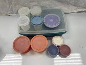 VINTAGE TUPPERWARE...