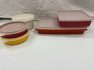 VINTGE TUPPERWARE...