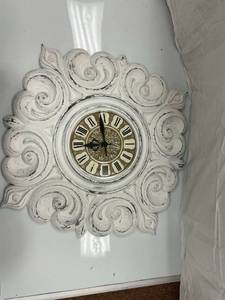 SHABBY CHIC CLOCK AND WALL DCOR...