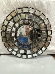 STUNNING LARGE MIRROR...