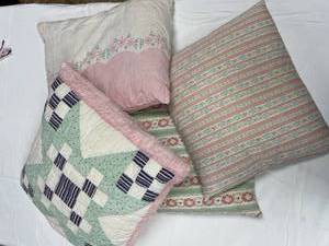 MISC FEATHER PILLOWS...