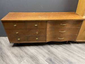 MID-CENTURY MODERN STYLE DRESSER 30...