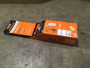 lot 32 image: RIDGID  18V Brushless Cordless Battery 22 in. Hedge Trimmer (Tool Only) Customer Returns See Pictures