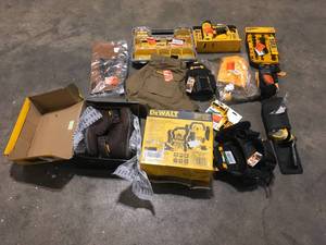 lot 36 image: Lot of Tools Hardware  and Accessories Various Models and Conditions  Customer Returns See Pictures