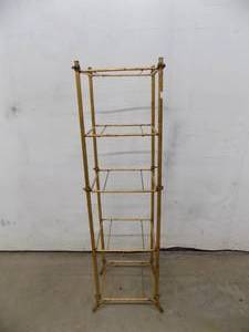 Steel display rack with glass shelves