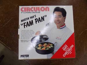9 Circulon covered Sautee (New in Box)